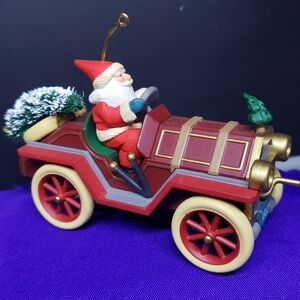 Hallmark keepsake Ornament Vintage